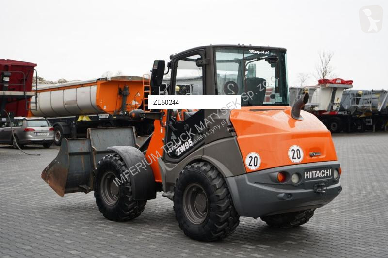 Ładowarka Hitachi  / ŁADOWARKA KOŁOWA / 2020 R...