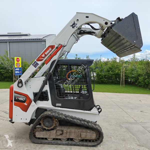 Nakladač Bobcat T450