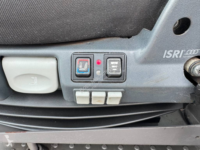 مُحمّلة Volvo - 3rd Function / Quick Coupler