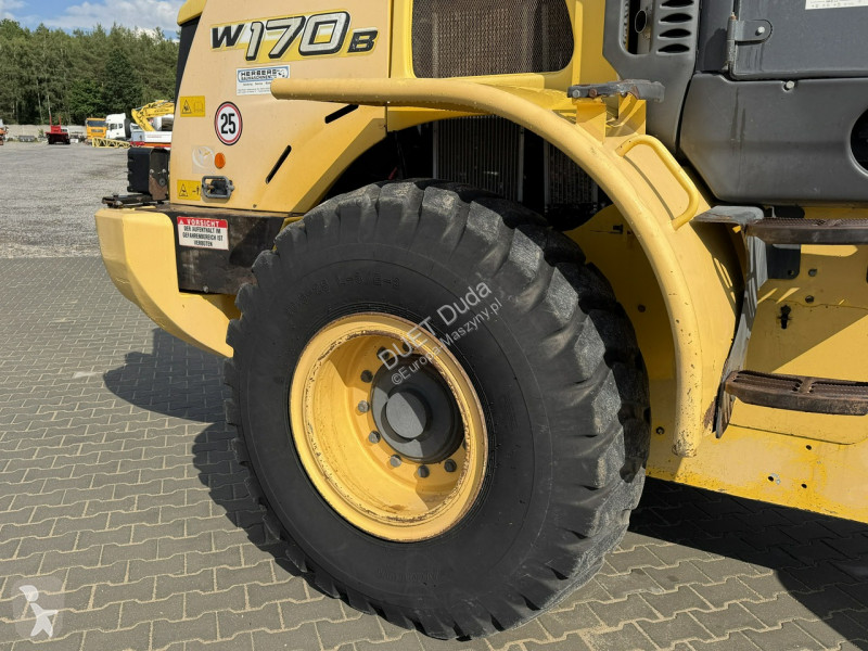 Læssemaskine New Holland 15ton Waga Centralne...