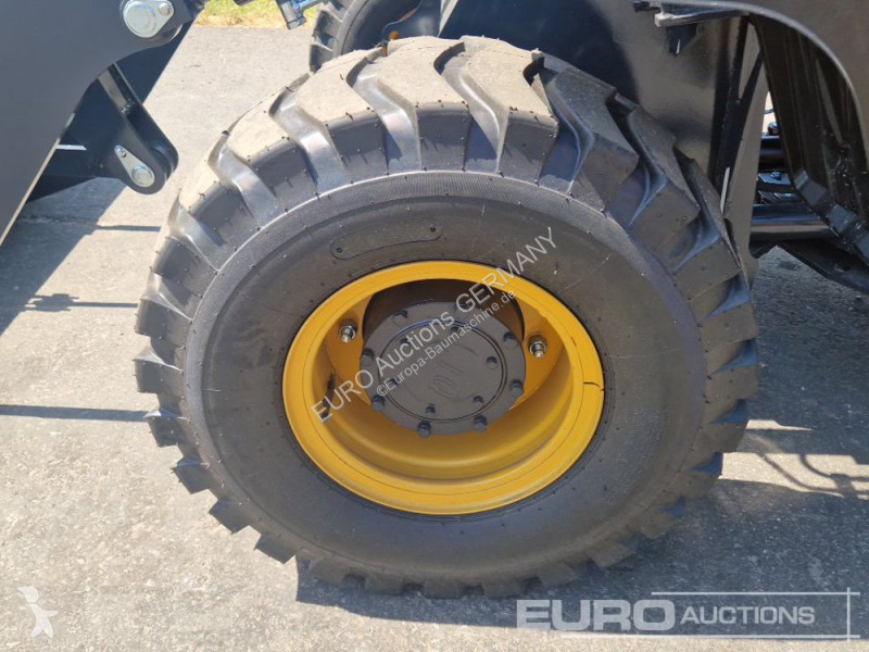 Nakladač  HJ938
