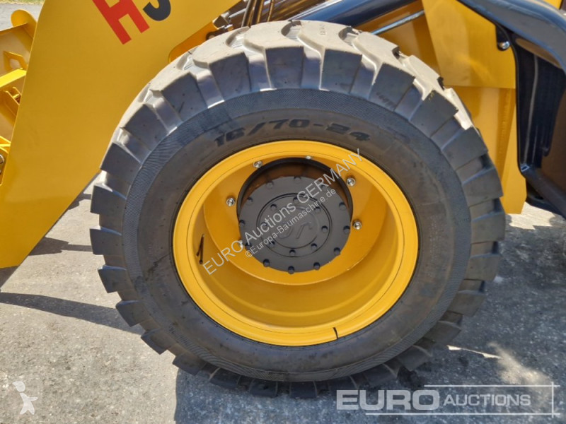 Nakladač  HJ958