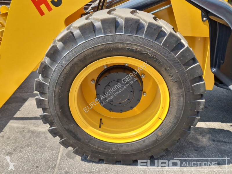 Nakladač  HJ958