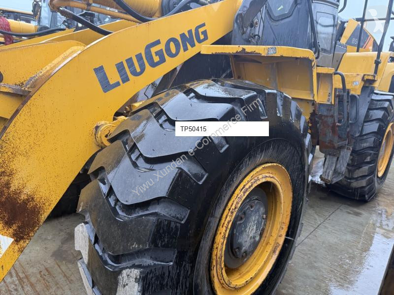 Фронтальный погрузчик LiuGong