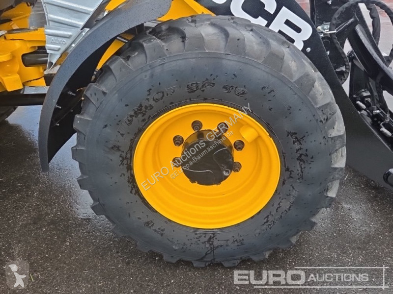 Shovel JCB 409