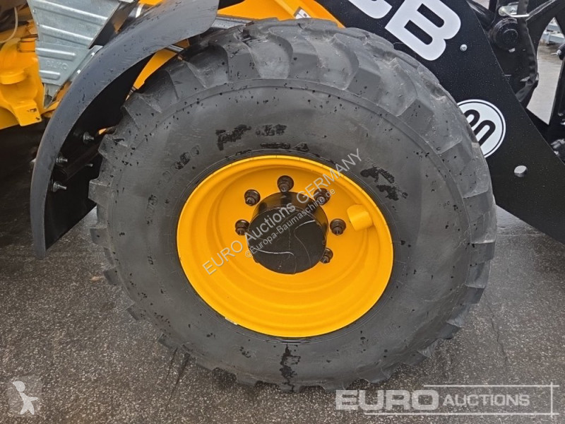 Shovel JCB 409