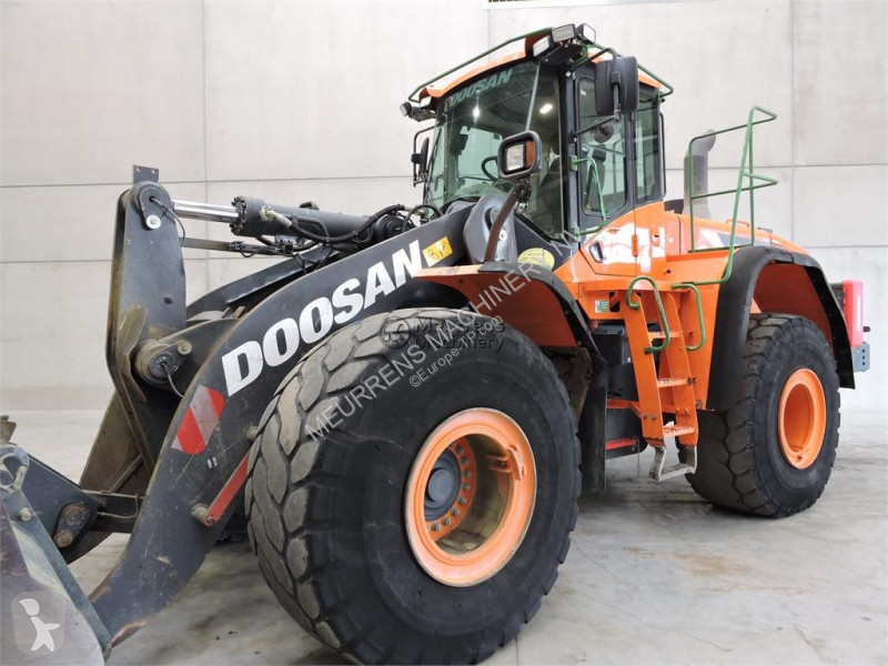Фронтальный погрузчик Doosan