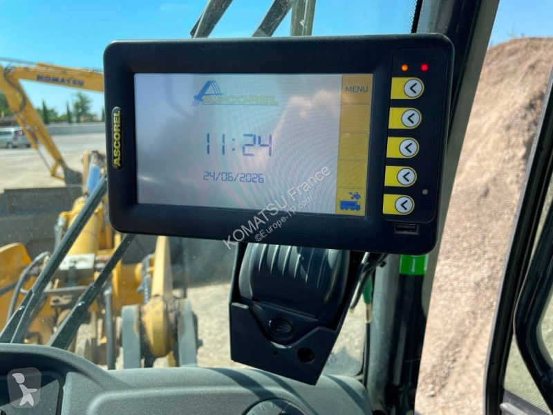 Læssemaskine Komatsu WA 100M-8E0