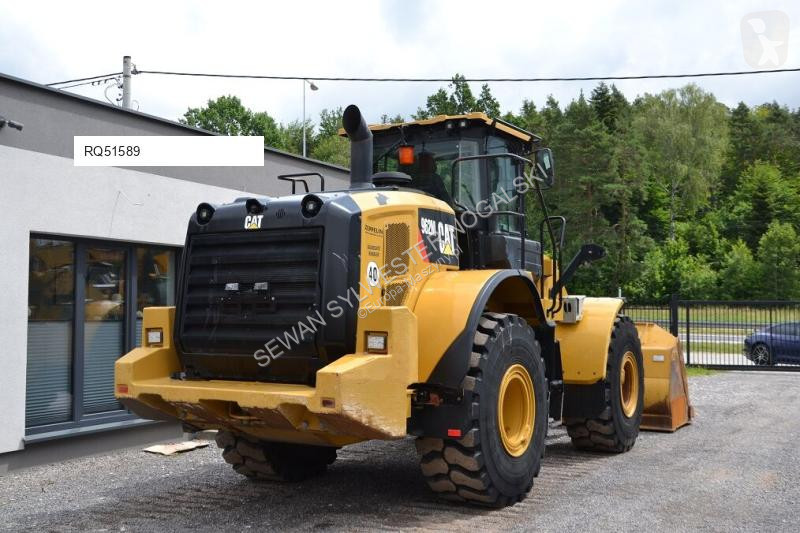 Nakladač Caterpillar 962 M