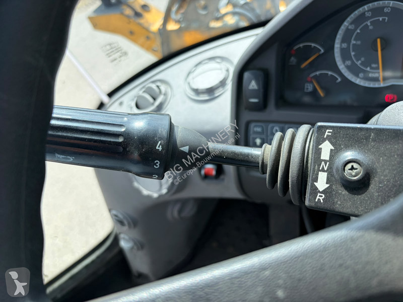 Nakladač Volvo