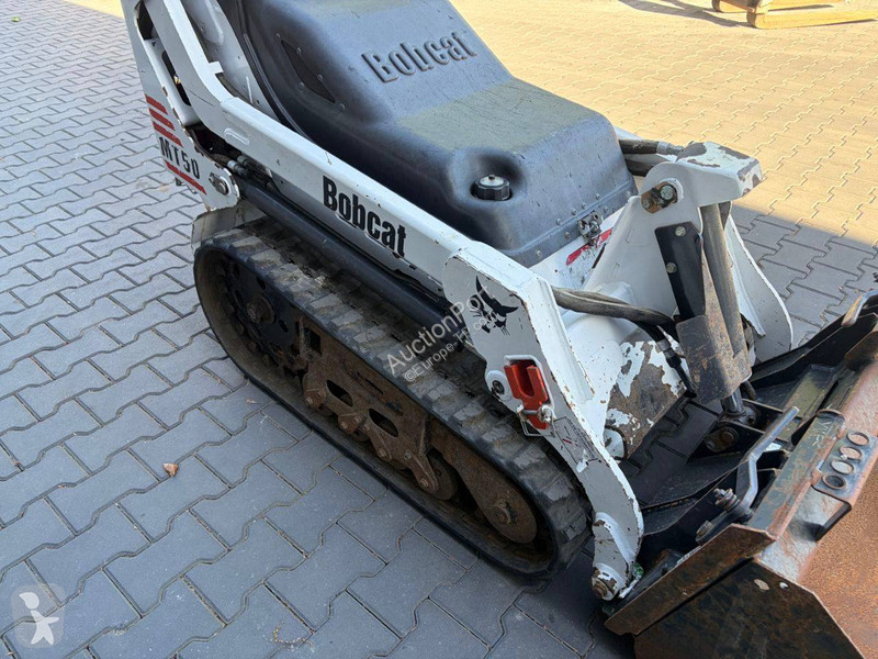 Nakladač Bobcat MT50