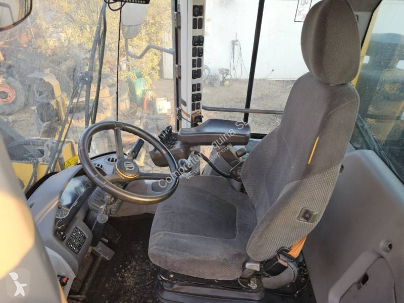 Pala cargadora Volvo L110H