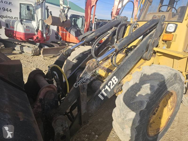 Pala cargadora Caterpillar IT12B