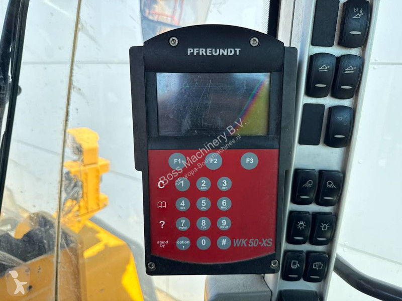 Nakladač Volvo - Automatic Greasing / Camera
