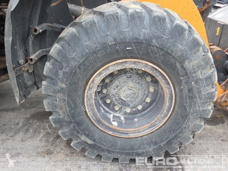 Case 621G loader