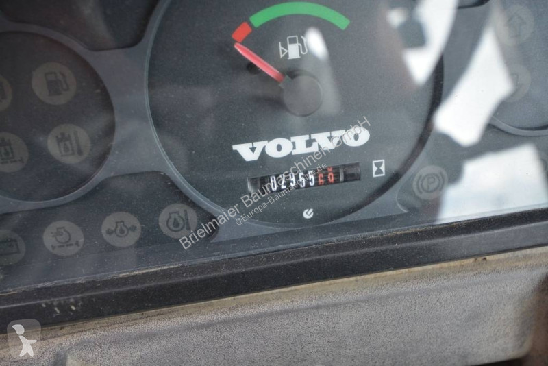 Nakladač Volvo