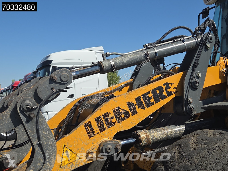 Pala cargadora Liebherr L542