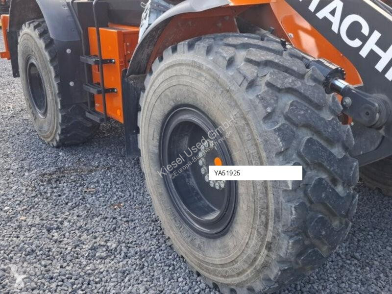 مُحمّلة Hitachi ZW180-7