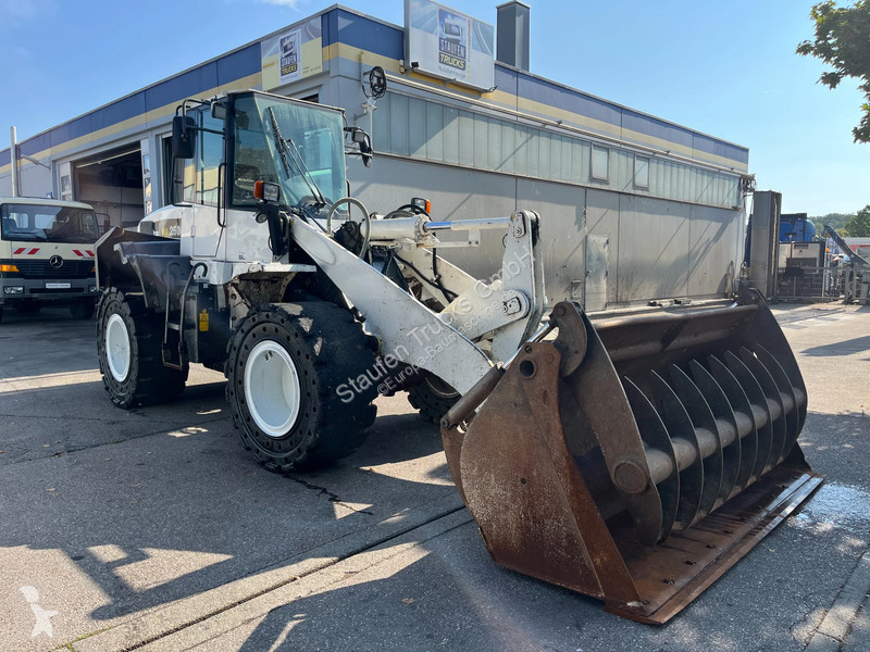 Incarcator Komatsu WA250 WA250-6...
