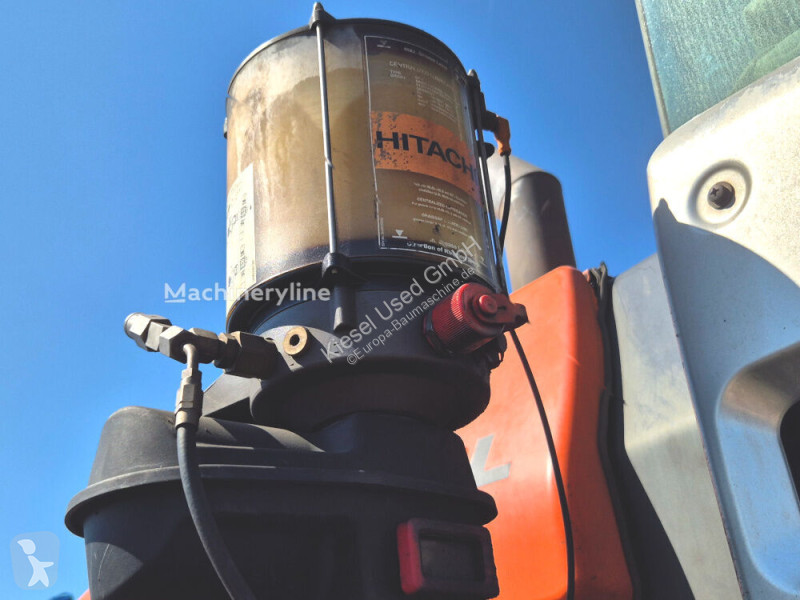 Pala cargadora Hitachi ZW180-5