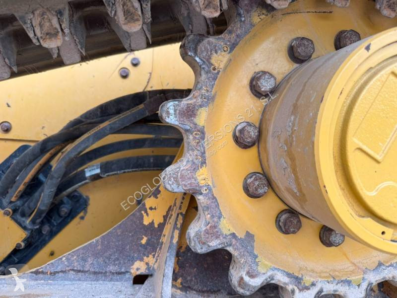 Фронтальный погрузчик Caterpillar 3