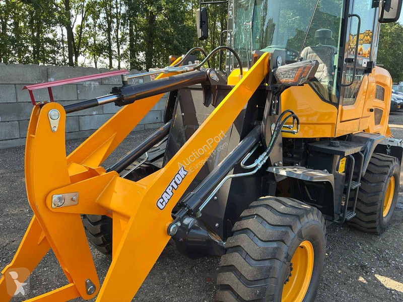 Pala cargadora Captok CK930