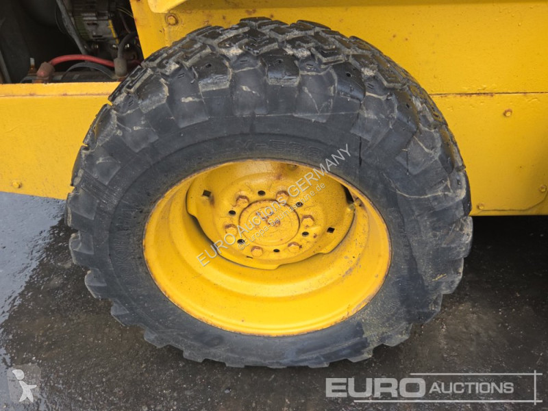 Shovel New Holland LX465