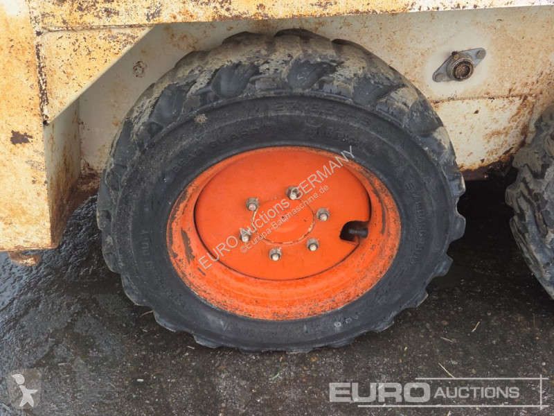 Shovel Bobcat 543