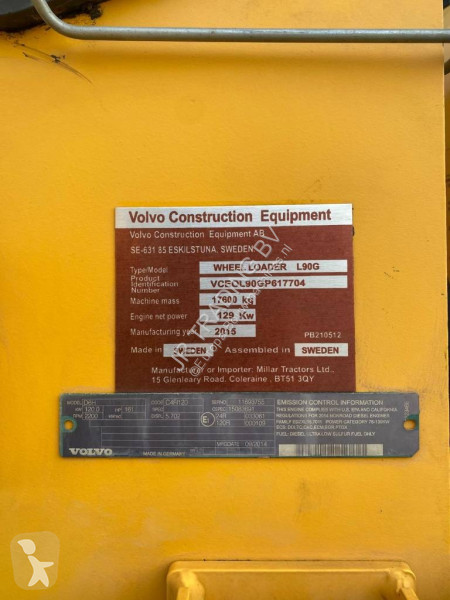 Chargeuse Volvo (High tip bucket)