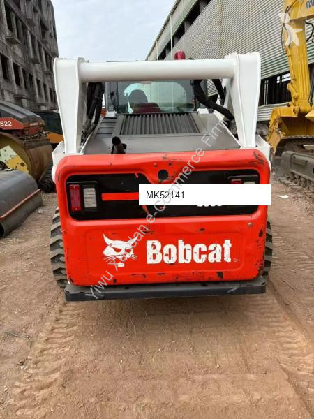 Shovel Bobcat