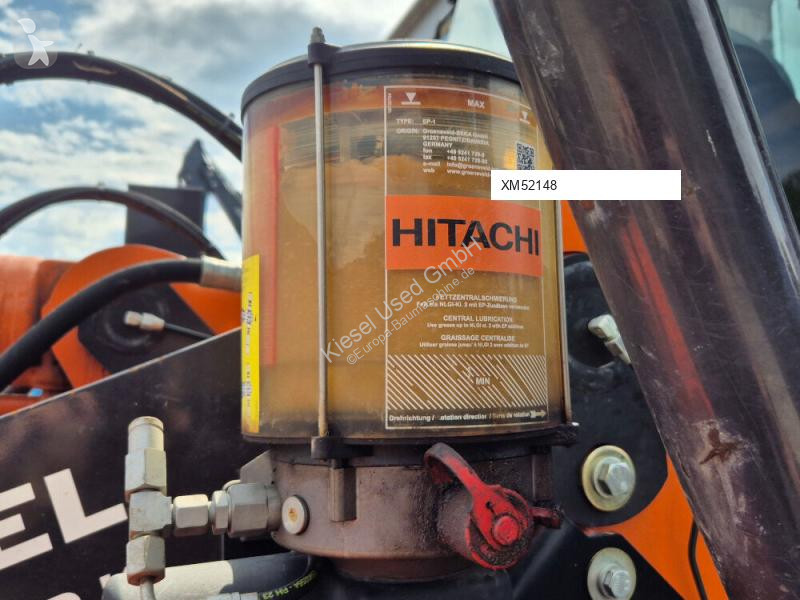 Навантажувач Hitachi 7