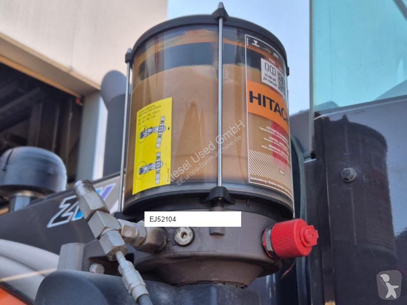 Hitachi ZW160-7 loader