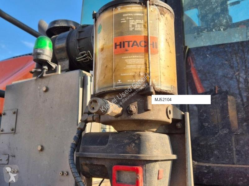 Навантажувач Hitachi 6