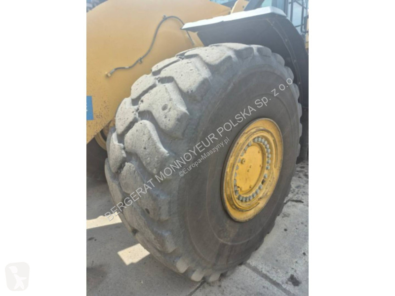 Pá carregadora Caterpillar 980-14XE
