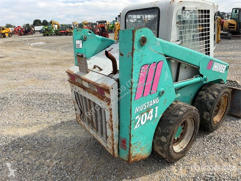 Chargeuse IHI 2041 Skid Steer Loader (Inoperable)