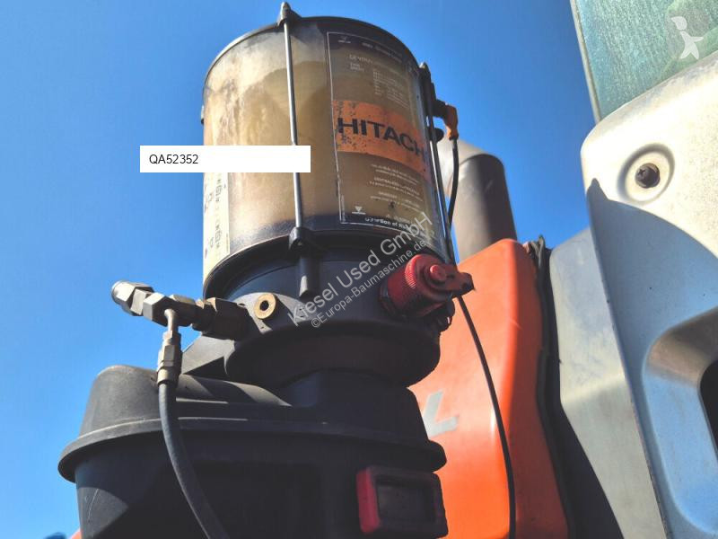 مُحمّلة Hitachi ZW180-5