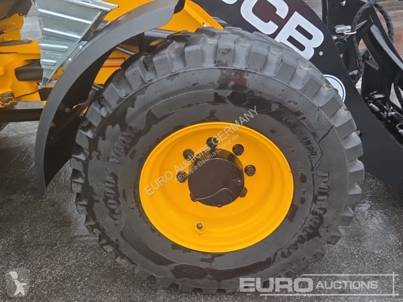 Incarcator JCB 409