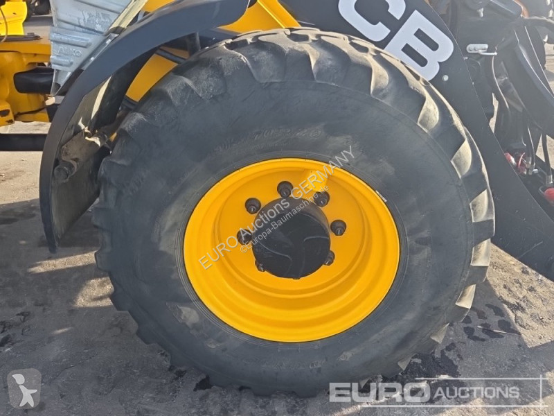 Lastare JCB 409