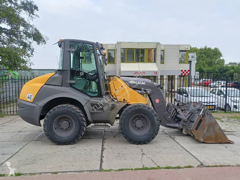 Lastare Mecalac AS 900 40km/h snelloper shovel...