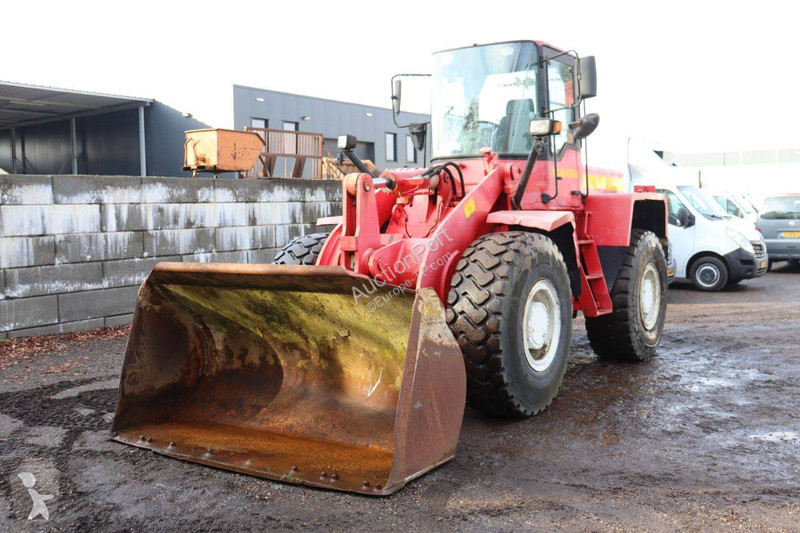 Chargeuse Komatsu 2703