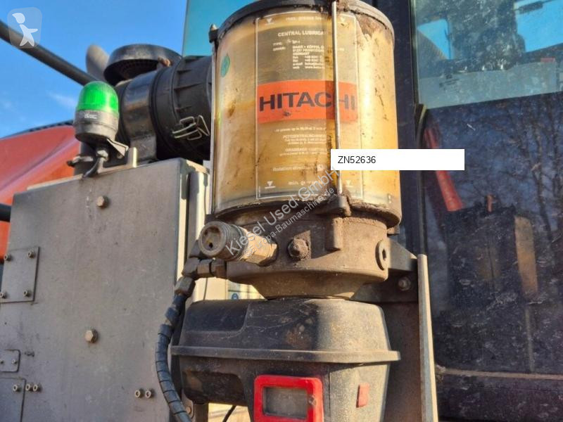 Nakladač Hitachi 6