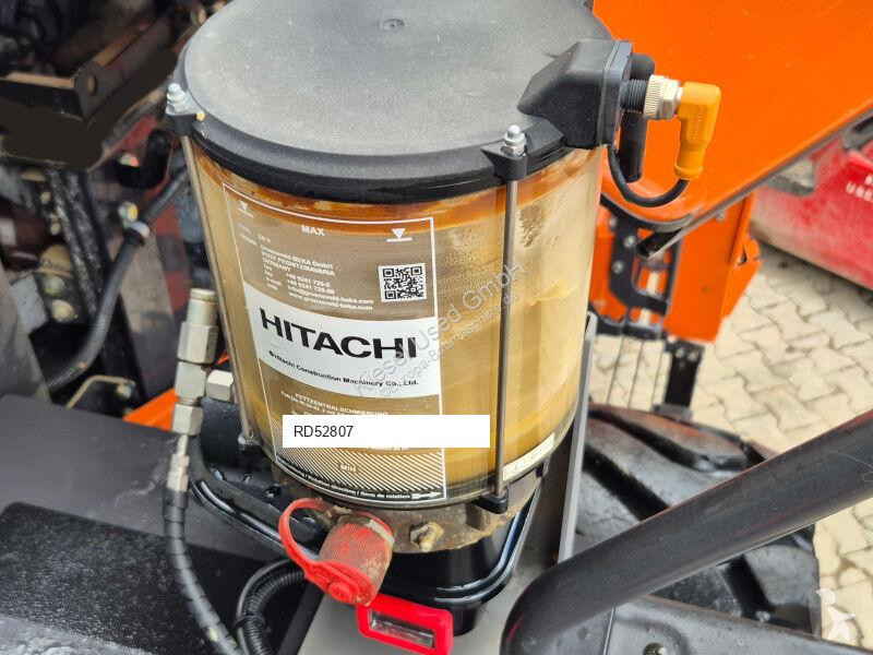 Товарач Hitachi 7