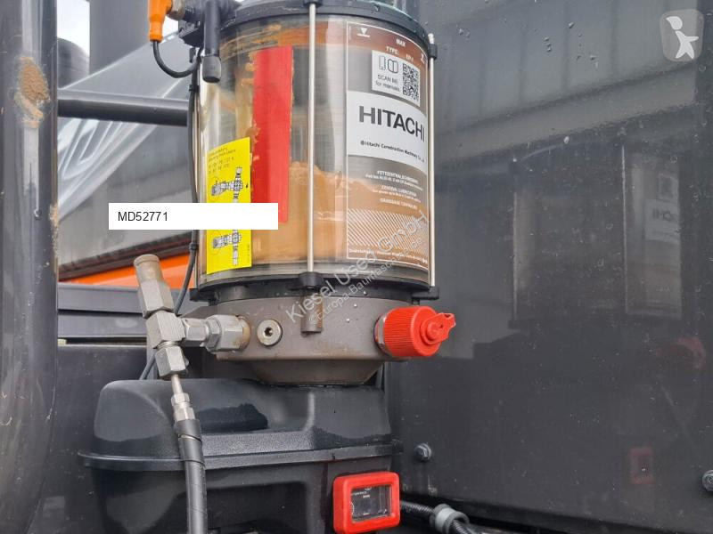 Товарач Hitachi 7