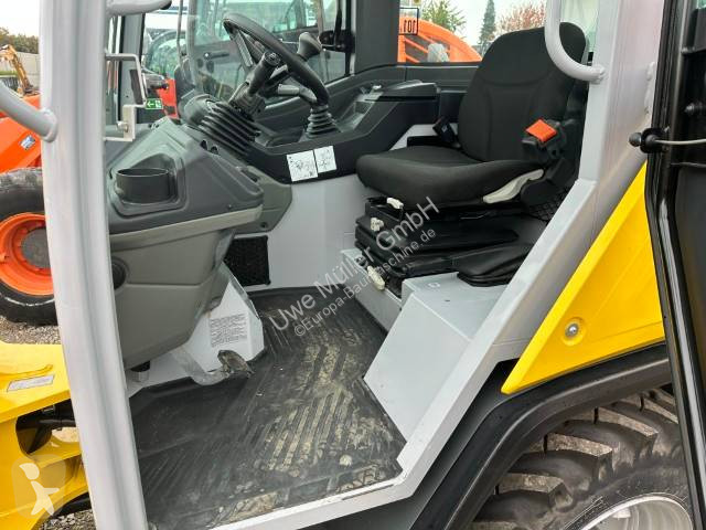 Товарач Wacker Neuson 750 Radlader 43.000 EUR