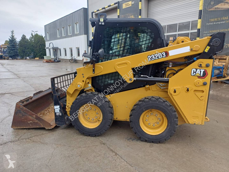 مُحمّلة Caterpillar 232D3