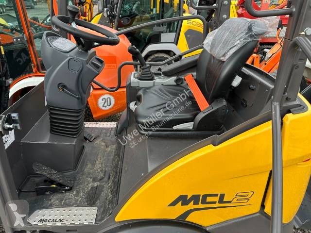 مُحمّلة Mecalac MCL 2 Radlader 24.000 EUR /...