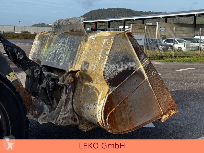 مُحمّلة Volvo 120F 3 Kreise, Schnellwechsler