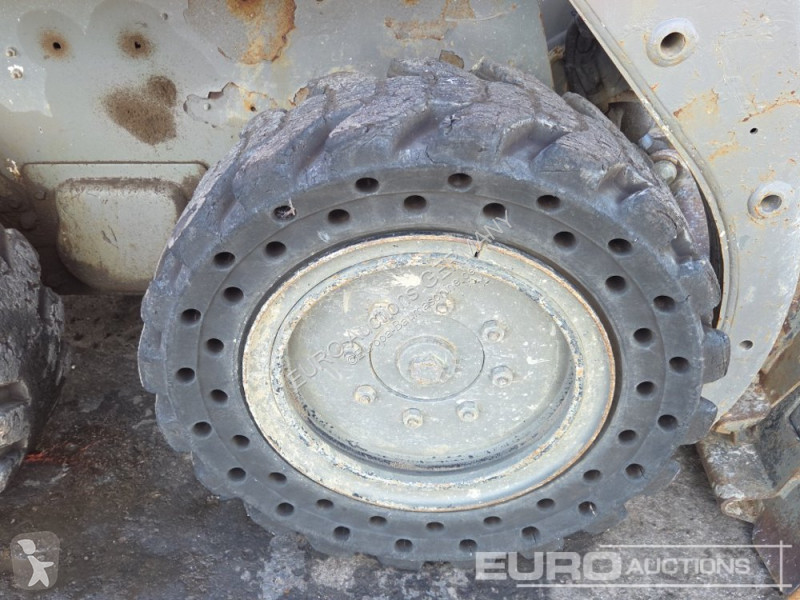 Товарач Bobcat