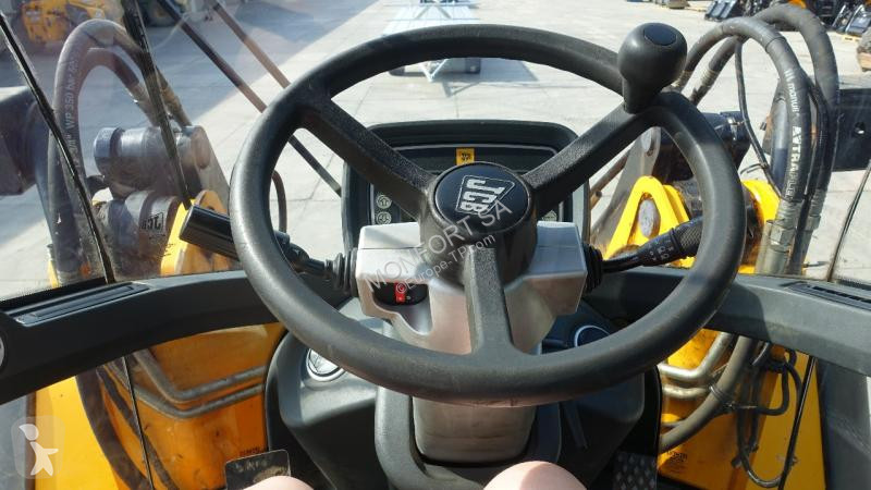 Shovel JCB