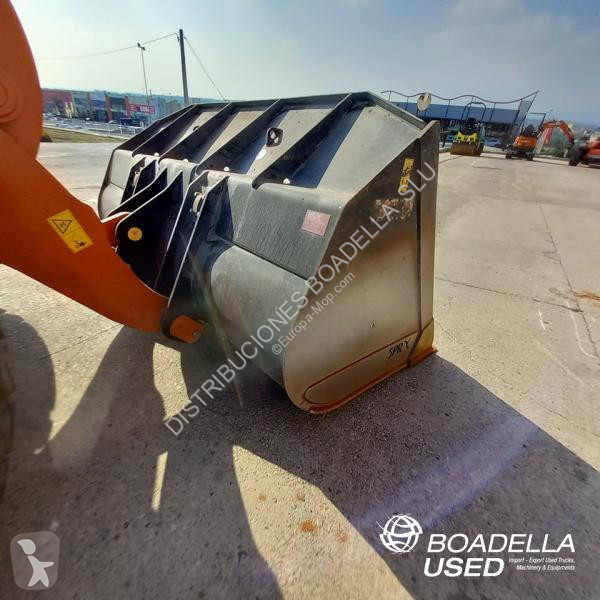 Shovel Hitachi